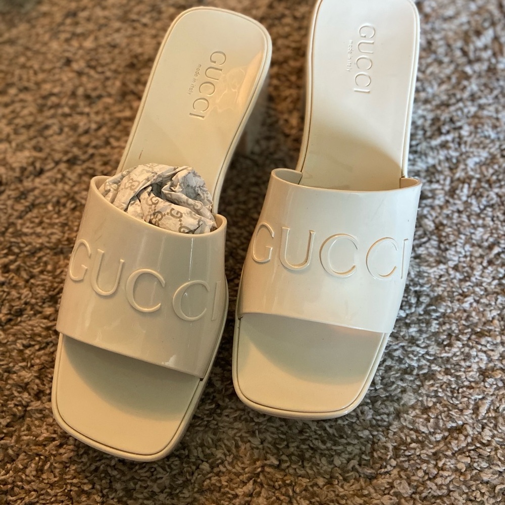 Women's Ivory Slide Sandals